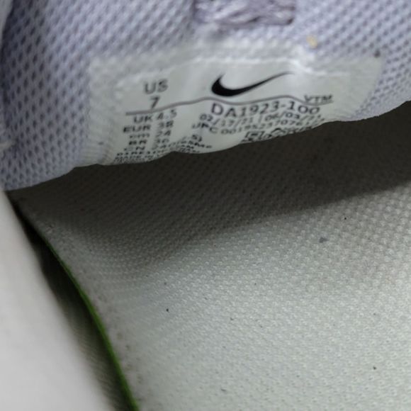 Nike Air Max 2021 Barely Green DA1923-100 2021 Women's Sz US 7 - Picture 9 of 14